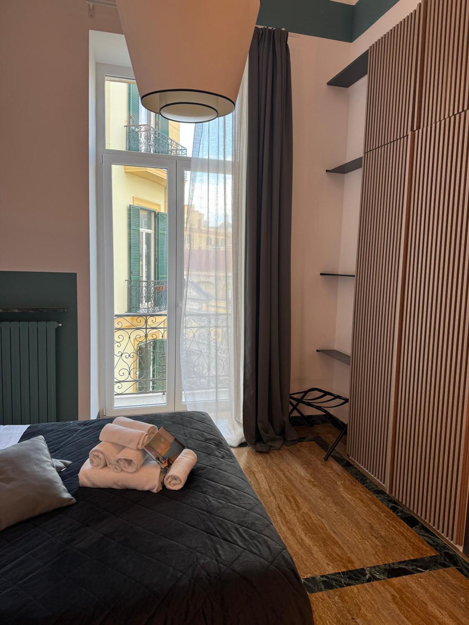 Rettifilo 311 Affittacamere 5*