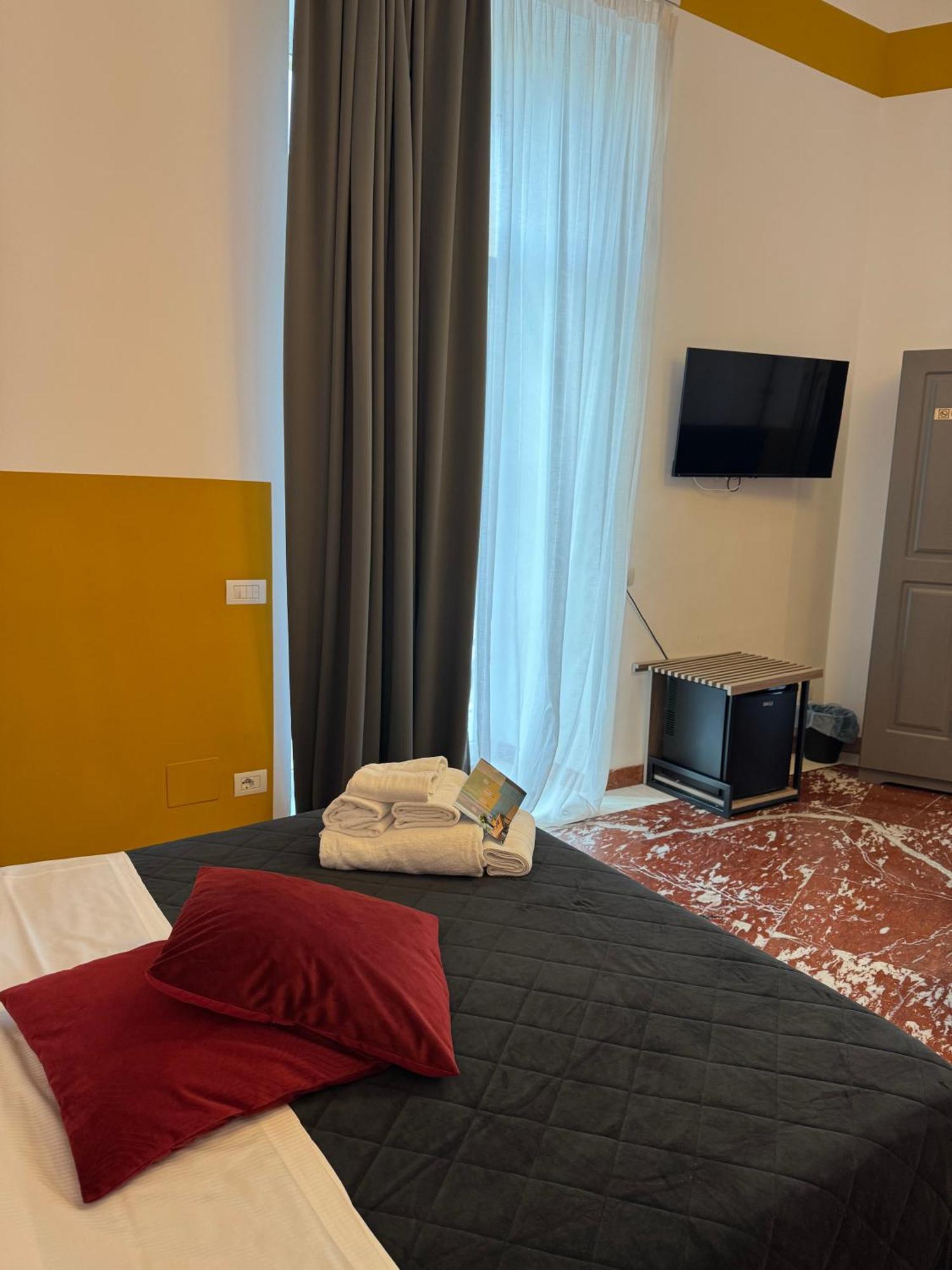 Rettifilo 311 Affittacamere Napoli