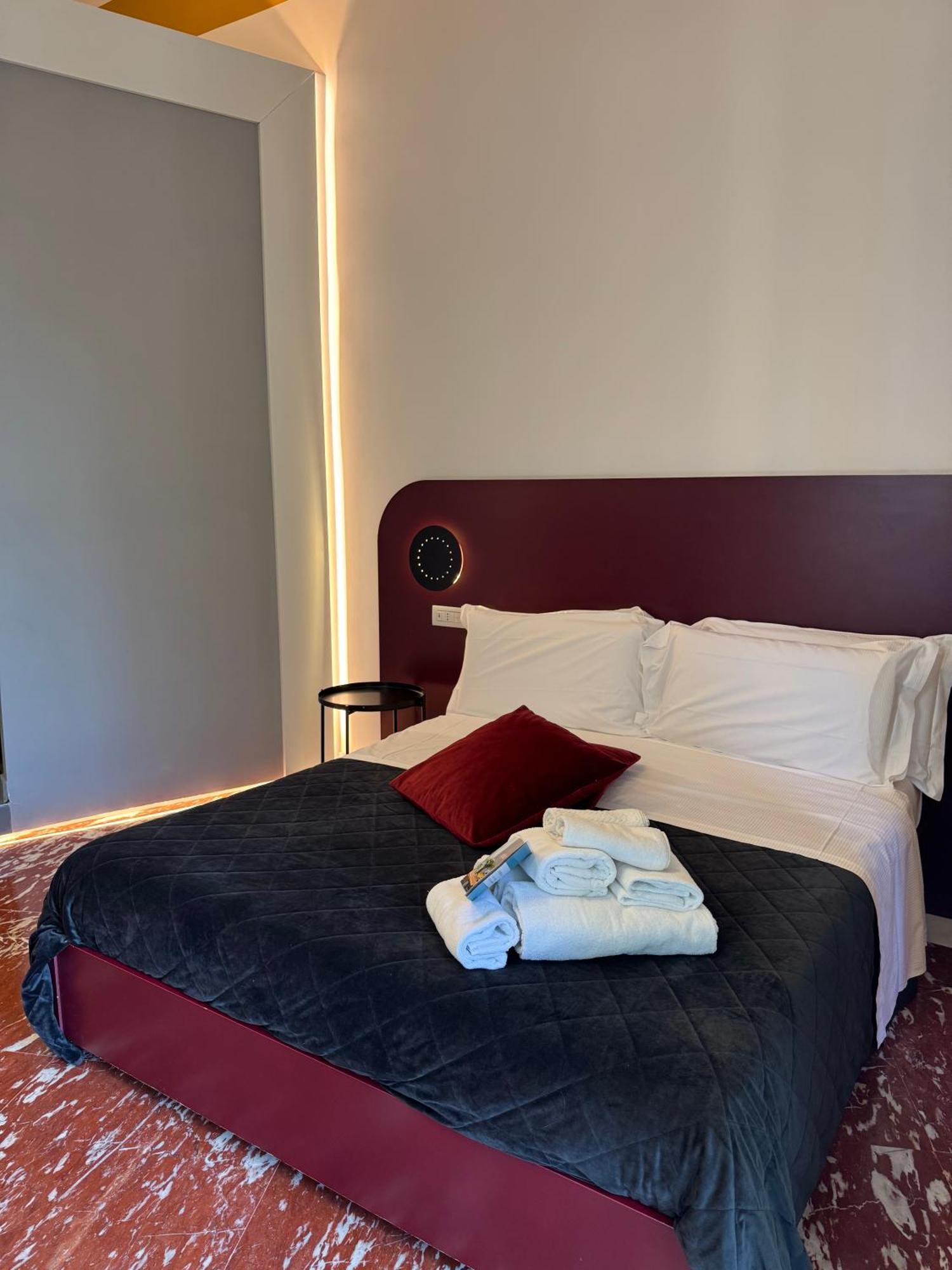 Rettifilo 311 Affittacamere Napoli